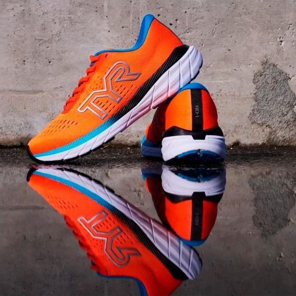 RD1 820 TYR RD-1 Runner / Кроссовки