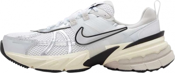 FD0736 100 NIKE W V2K RUN / Кроссовки