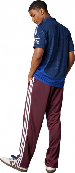 IU1390 ADIDAS MUFC A JSY / Футболка