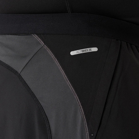 2011D247 001 ASICS Road 5in Short / Шорты