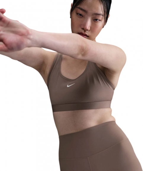 FN3211 233 NIKE W NK DF ONE HR 5IN SHORT / Шорты