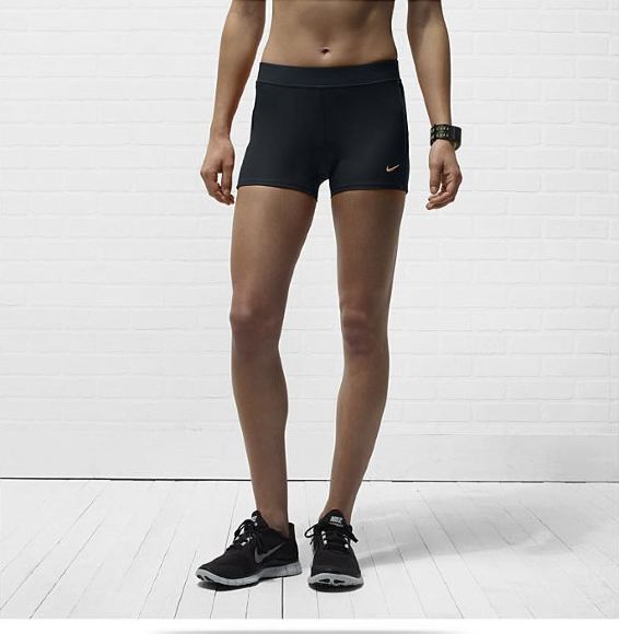 519835 010 NIKE Tempo Boy Short (W) / Шорты л/а