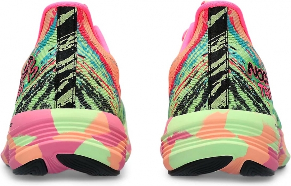 1012B429 800 ASICS Noosa Tri 15 (W) / Полумарафонки 1012B429 800 ASICS Noosa Tri 15 (W) / Полумарафонки