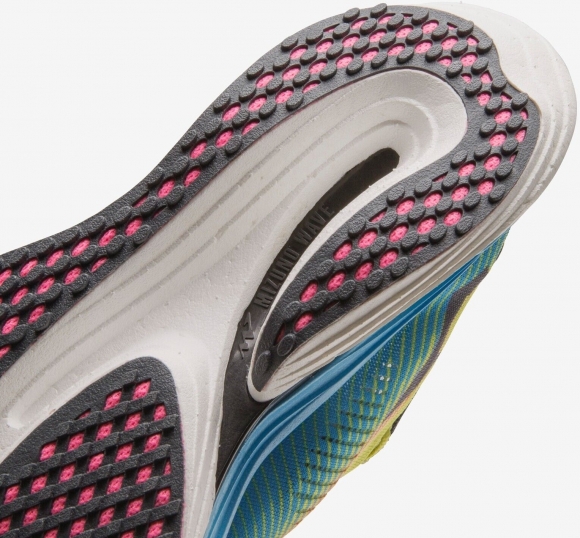 J1GC2317 51 MIZUNO Wave Rebellion Pro / Марафонки