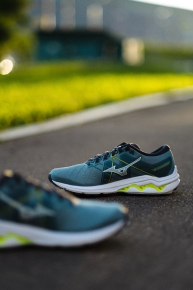 J1GC2244 01 MIZUNO Wave Inspire 18 / Кроссовки J1GC2244 01 MIZUNO Wave Inspire 18 / Кроссовки