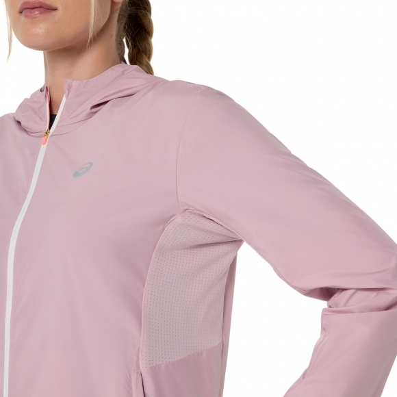 2012D180 702 ASICS Core Jacket (W) / Ветровка