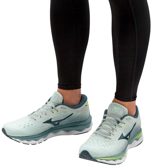 J1GC2102 24 MIZUNO Wave Sky 5 / Кроссовки