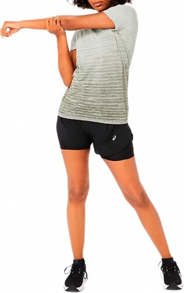 2012C975 001 ASICS Road 2-in-1 3.5in Short (W) / Шорты 2 в 1 2012C975 001 ASICS Road 2-in-1 3.5in Short (W) / Шорты 2 в 1