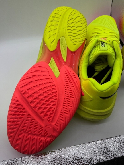 1051A085 750 ASICS Sky Elite FF 3 Paris / Кроссовки волейбольные