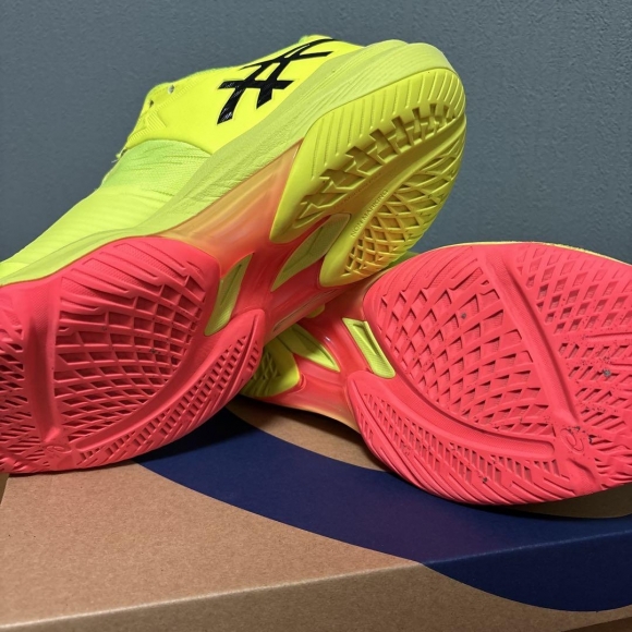 1051A085 750 ASICS Sky Elite FF 3 Paris / Кроссовки волейбольные