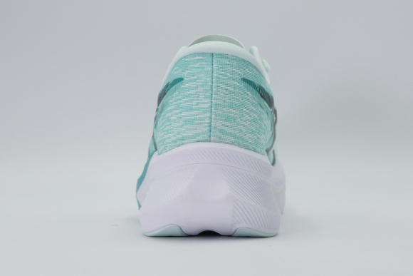 1011B875 401 ASICS Magic Speed 4 / Марафонки