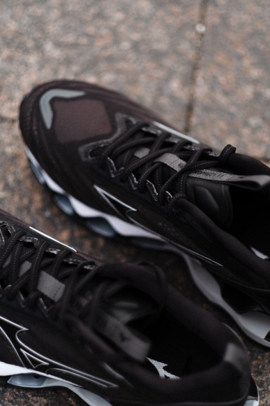 J1GC2283 04 MIZUNO Wave Prophecy 11 / Кроссовки