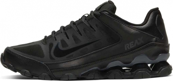 621716 008 NIKE Reax 8 TR / Кроссовки внедорожники