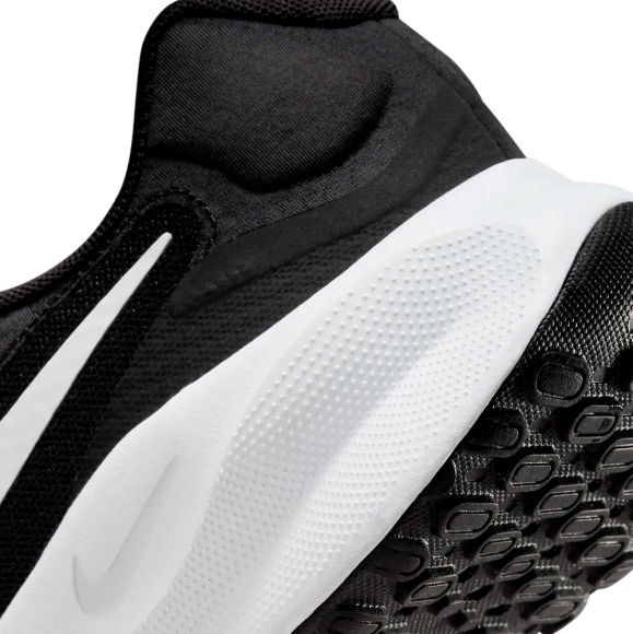 FB2207 001 NIKE Revolution 7 / Кроссовки