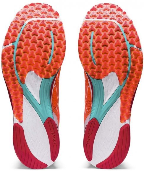 1012A733 600 ASICS Tartheredge 2 (W) / Марафонки