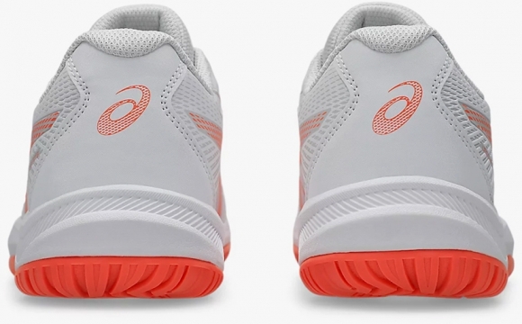 1072A107 102 ASICS Upcourt 6 (W) / Кроссовки волейбольные