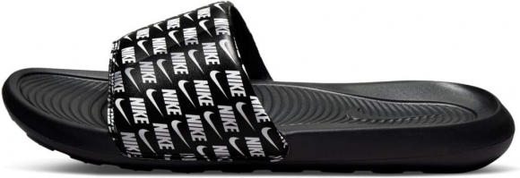 CN9678 006 NIKE Victori One / Пантолеты