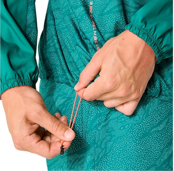 2011C991 300 ASICS Fujitrail Packable Jacket / Ветровка