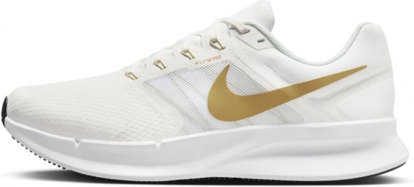 DR2695 103 NIKE Run Swift 3 / Кроссовки