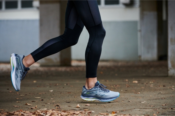 J1GC2303 01 MIZUNO Wave Rider 27 / Кроссовки