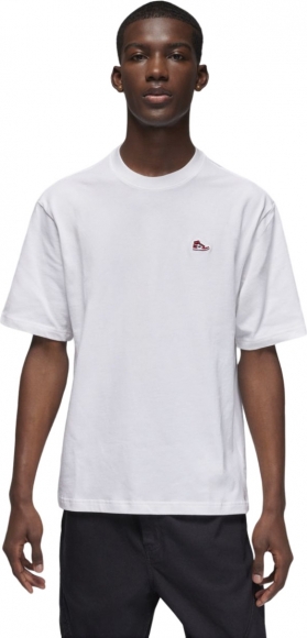 FN5982 100 NIKE M J BRAND SNKR PTCH SS CREW / Футболка