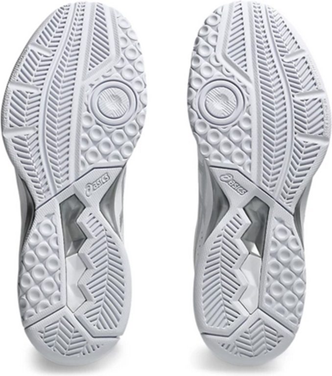 Трусики шешпей трахается кеште орыс әйелі секс