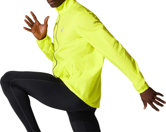 2011C344 750 ASICS Core Jacket / Ветровка