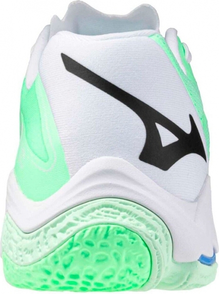 V1GA2400 86 MIZUNO Wave Lightning Z8 / Волейбольные кроссовки V1GA2400 86 MIZUNO Wave Lightning Z8 / Волейбольные кроссовки