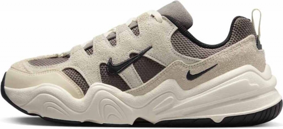 DR9761 007 NIKE W TECH HERA / Кроссовки
