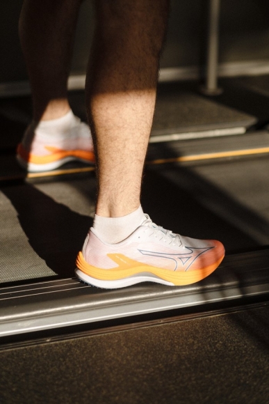 J1GC2335 01 MIZUNO Wave Rebellion Flash / Марафонки J1GC2335 01 MIZUNO Wave Rebellion Flash / Марафонки