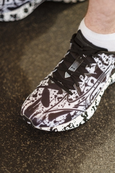 J1GC2336 04 MIZUNO Wave Rebellion Flash / Марафонки