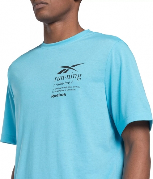 100076376 REEBOK Run Graphic SS Tee / Футболка мужская