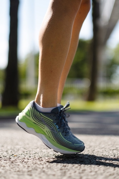 J1GC2309 04 MIZUNO Wave Skyrise 4 / Кроссовки J1GC2309 04 MIZUNO Wave Skyrise 4 / Кроссовки