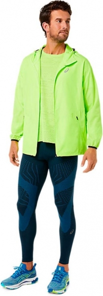 2011C241 300 ASICS Accelerate Light Jacket / Ветровка