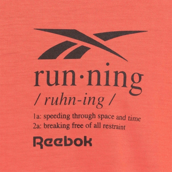 100076378 REEBOK Run Graphic SS Tee / Футболка мужская