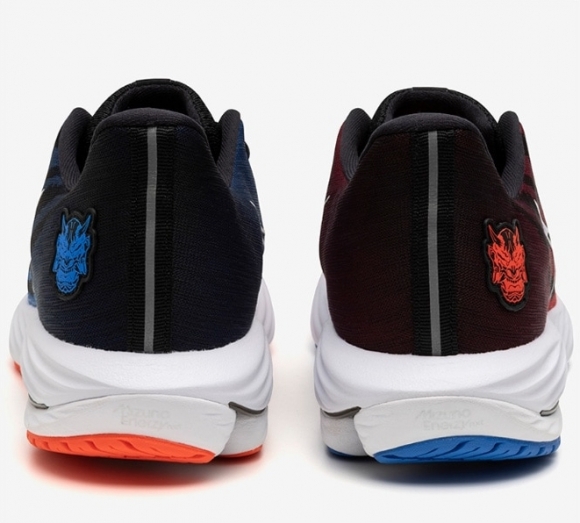 J1GC2563 01 MIZUNO Wave Rider 28 Unisex / Кроссовки