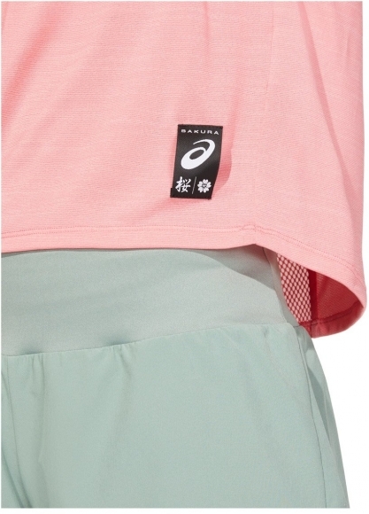 2012B945 701 ASICS Sakura SS Crop Top (W) / Футболка