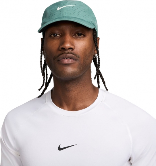 FB5598 361 NIKE U NK DFADV CLUB CAP U SAB P / Кепка