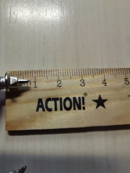 Комплект шипов (игла) 14 штук, 7 мм.