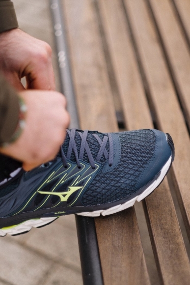 J1GC1840 81 MIZUNO Wave Paradox 5 / Кроссовки