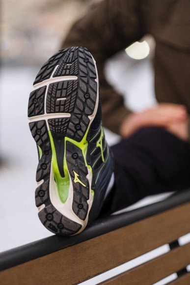 J1GC1840 81 MIZUNO Wave Paradox 5 / Кроссовки