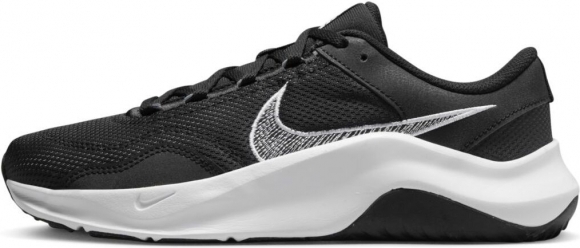 DM1119 001 NIKE Legend Essential 3 / Кроссовки