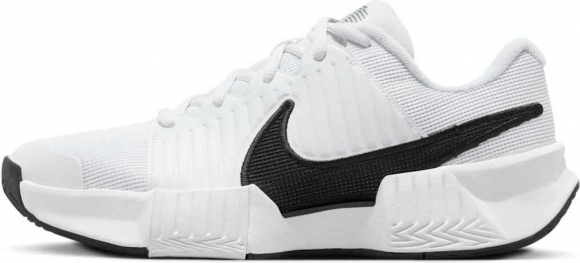 FB3146 100 NIKE GP Challenge Pro / Кроссовки