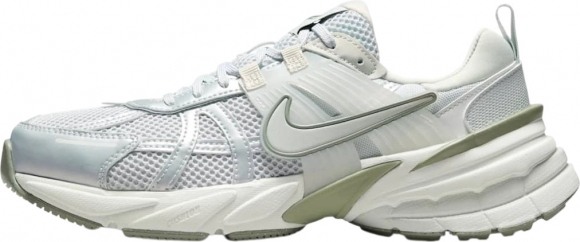 FD0736 006 NIKE W V2K RUN / Кроссовки